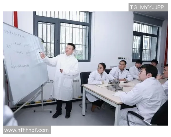 张帆的成长之路:从普通青年到行业领军人物的奋斗历程与启示